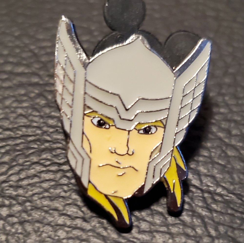 Disney Pin Hong Kong Disneyland Thor Marvel Face Series Pin